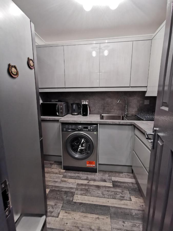 Palaz 2 - 2 Bedroom Flat Edmonton Esterno foto