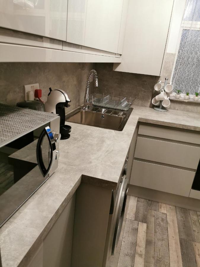 Palaz 2 - 2 Bedroom Flat Edmonton Esterno foto